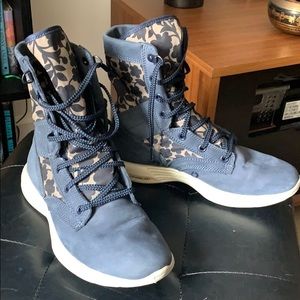 Nike lunarlon sneaker boot